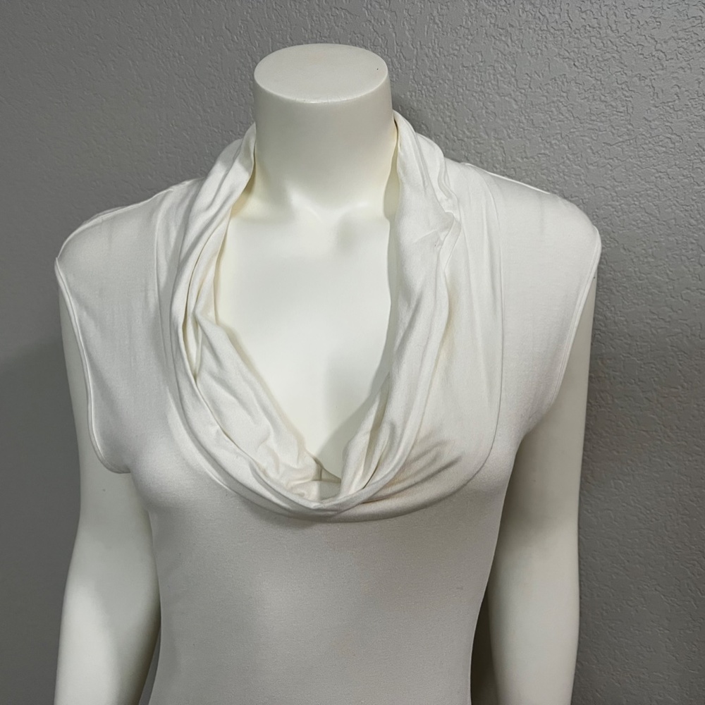 Banana Republic Cowl Neck Short Sleeve Shirt - Picture 2 of 7